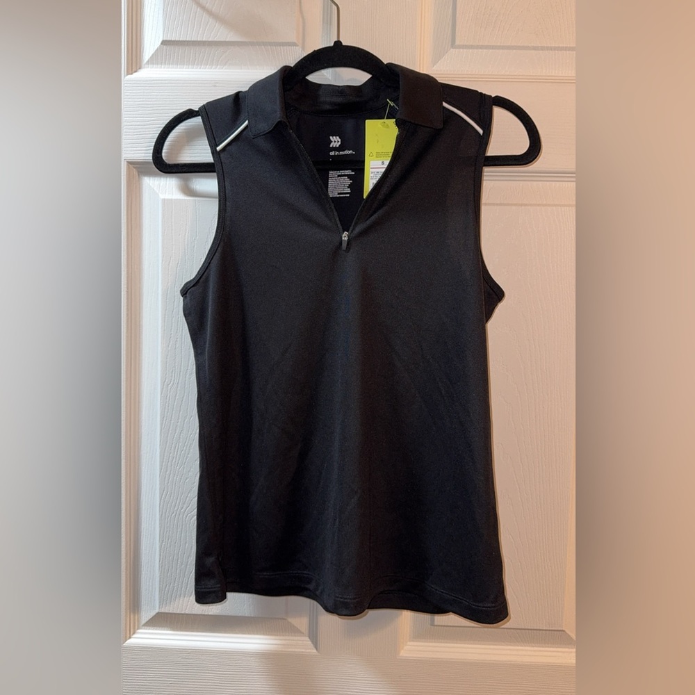 All in Motion collared women’s active wear top